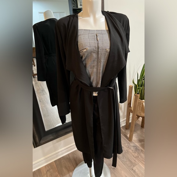 Long jacket - Picture 7 of 7